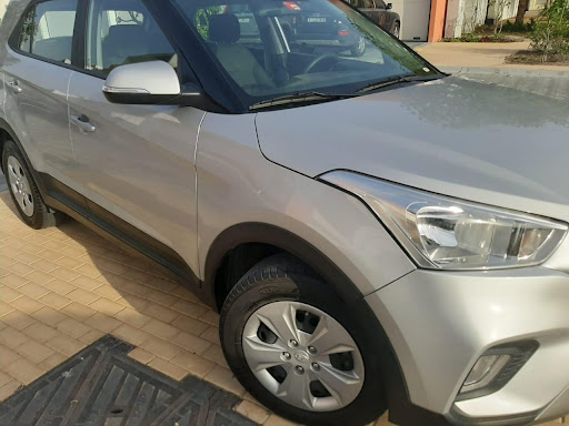 Rental Cars UAE | Downtown — AUTOMOTIVE in Dubai — photo 1