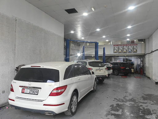 New Expert Excellent Auto Repairing - Car Repair in Dubai | Service Center & Car Garage Al Quoz — AUTOMOTIVE in Dubai — photo 3