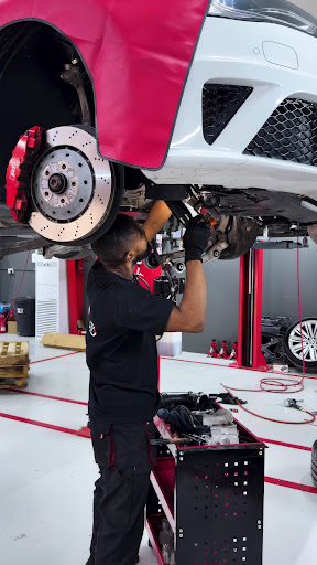 Garage PRO.CTO repair | Porsche | Audi | Bentley | Lamborghini & VW in Dubai 🇦🇪 ✨ Автосервис Дубай — AUTOMOTIVE in Dubai — photo 1