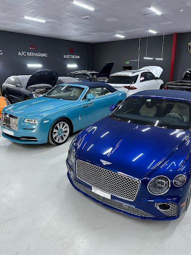 Garage PRO.CTO repair | Porsche | Audi | Bentley | Lamborghini & VW in Dubai 🇦🇪 ✨ Автосервис Дубай — AUTOMOTIVE in Dubai — photo 2