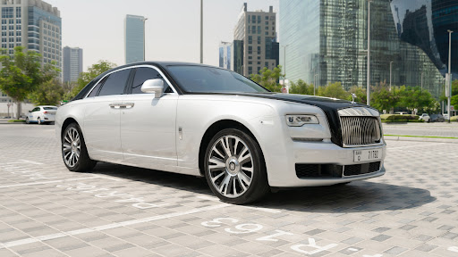 PARADISE VIP CAR RENTAL - Luxury & Sports Car Rental in Dubai — AUTOMOTIVE in Dubai — photo 2