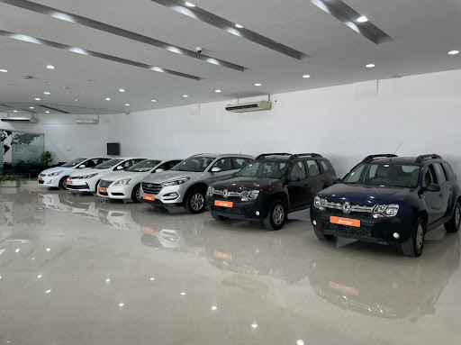 AWR Certified Pre-owned Cars Aweer AutoMarket — AUTOMOTIVE in Dubai — photo 2