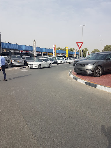 AWR Certified Pre-owned Cars Aweer AutoMarket — AUTOMOTIVE in Dubai — photo 3