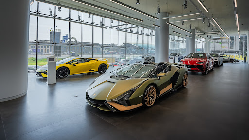 Ultimate Motors LLC — AUTOMOTIVE in Dubai — photo 3