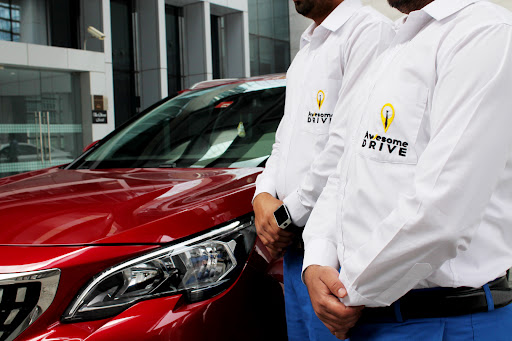 Safe Driver Dubai - Awesomedrive - Chauffeur Dubai - Hire a driver in dubai - Driver Required in Dubai — AUTOMOTIVE in Dubai — photo 2