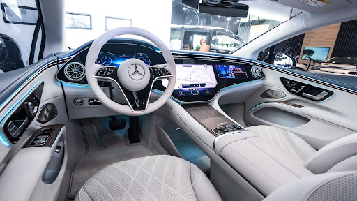 Premium Chauffeurs Dubai — AUTOMOTIVE in Dubai — photo 1