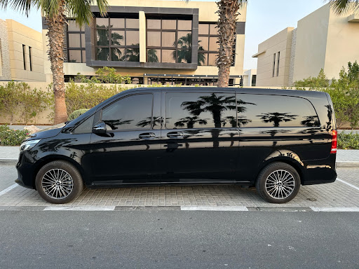 Premium Chauffeurs Dubai — AUTOMOTIVE in Dubai — photo 3