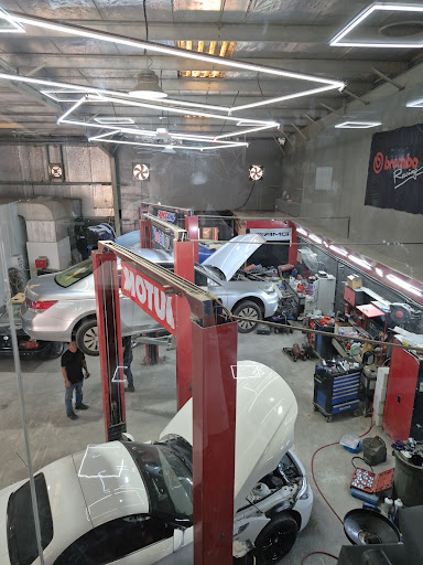 ProLab Motorsport. Dubai's Best car Garage. Car Repairing Center. — AUTOMOTIVE in Dubai — photo 2