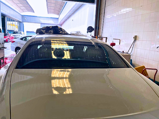 Almaas auto glass fixing — AUTOMOTIVE in Dubai — photo 3