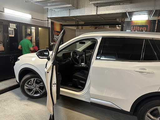 Ultra tint — AUTOMOTIVE in Dubai — photo 1