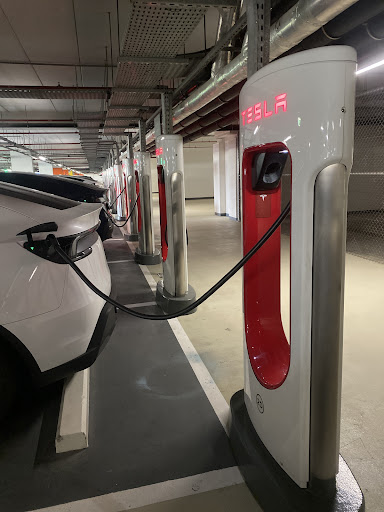 Tesla Supercharger — AUTOMOTIVE in Dubai — photo 2
