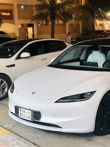 Tesla Supercharger — AUTOMOTIVE in Dubai — photo 3
