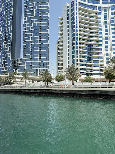 Skn precision beauty lounge — BEAUTY in Dubai — photo 1