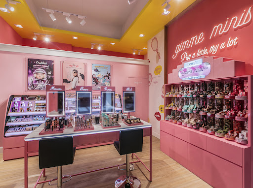 Benefit Cosmetics Brow Bar — BEAUTY in Dubai — photo 2