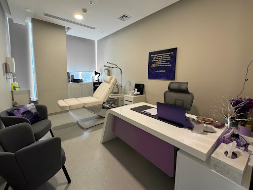 Dr Azra Vaziri | Aesthetic Physician — BEAUTY in Dubai — photo 2