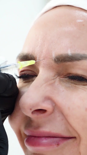 Dr. Mihaela Svorcina Aesthetics in Dubai Cosmetic Surgery and Euromed Clinic — BEAUTY in Dubai — photo 2