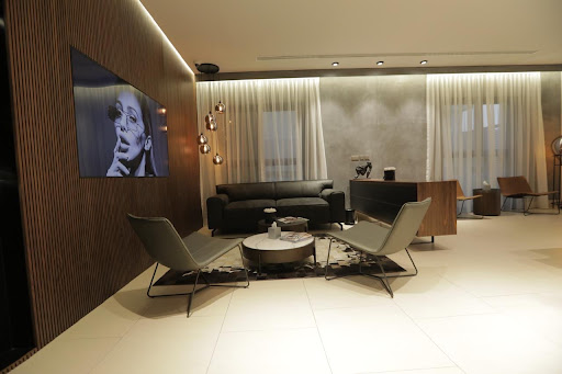 Lueur Aesthetic Clinic — BEAUTY in Dubai — photo 2