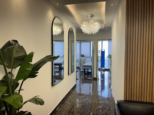 moliz polyclinic — BEAUTY in Dubai — photo 2