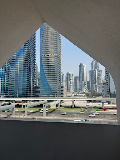 Rojmed Polyclinic - Business Bay Branch — BEAUTY in Dubai — photo 1