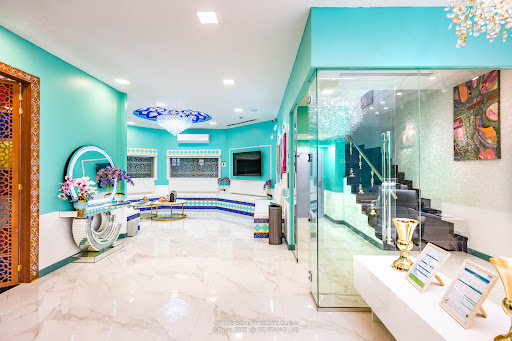 Cyrus poly Clinic — BEAUTY in Dubai — photo 3