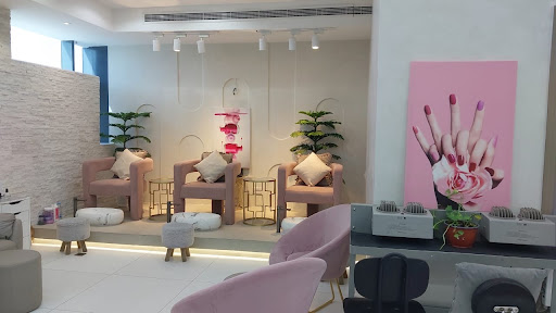 Pink Line Beauty Salon & Spa — BEAUTY in Dubai — photo 3