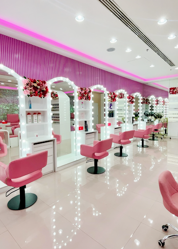 Cutting Edge Ladies Salon I Mega Mall, Sharjah | Ladies Beauty Salon In Sharjah | Cutting Edge Ladies Hairdresser — BEAUTY in Dubai — photo 1