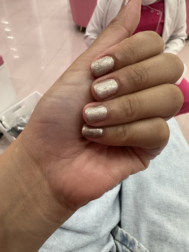 Cutting Edge Ladies Salon I Mega Mall, Sharjah | Ladies Beauty Salon In Sharjah | Cutting Edge Ladies Hairdresser — BEAUTY in Dubai — photo 2