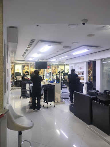 Chic & Social Beauty Lounge — BEAUTY in Dubai — photo 3