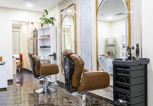 Celebrity Makeup Studio — BEAUTY in Dubai — photo 1