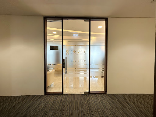 Dr. Joy Dental Clinic, BurJuman Mall — BEAUTY in Dubai — photo 2