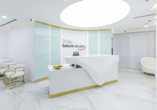 Dr Krish Esthetik Studio Dental Clinic - Award winning clinic — BEAUTY in Dubai — photo 1