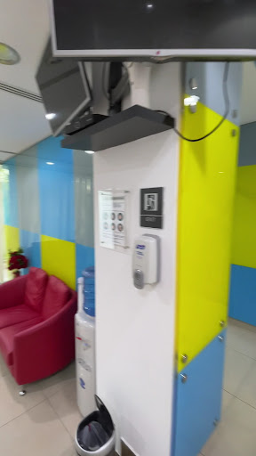 Bright White Dental Centre — BEAUTY in Dubai — photo 1
