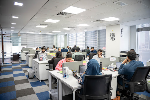 SRTIP Accelerator - Company Setup in Sharjah Dubai UAE — BUSINESS in Dubai — photo 1