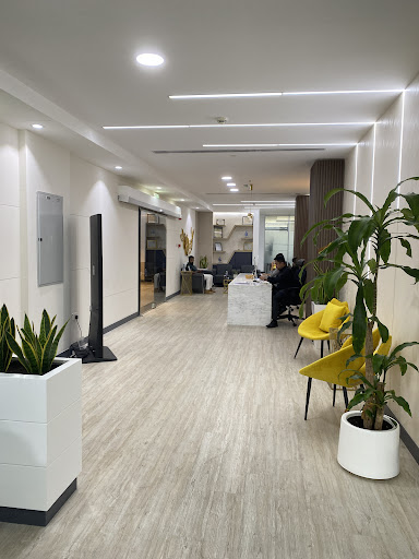 Set Hub — BUSINESS in Dubai — photo 2