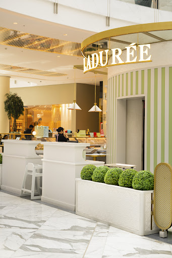 Ladurée Dubai Mall Fashion Avenue — BUSINESS in Dubai — photo 1