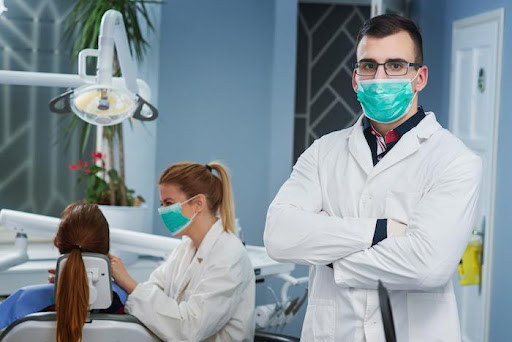 Dental Implantologist UAE — HEALTHCARE in Dubai — photo 3