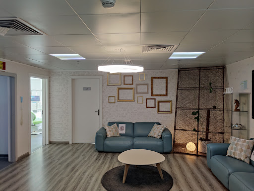 Vienna Dental Clinic — HEALTHCARE in Dubai — photo 1