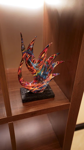 Monde de cannes — HEALTHCARE in Dubai — photo 1