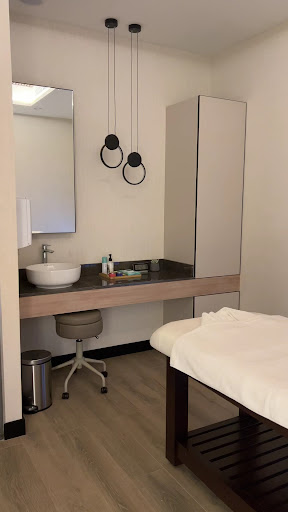 fisio - Recovery & Wellness — HEALTHCARE in Dubai — photo 1