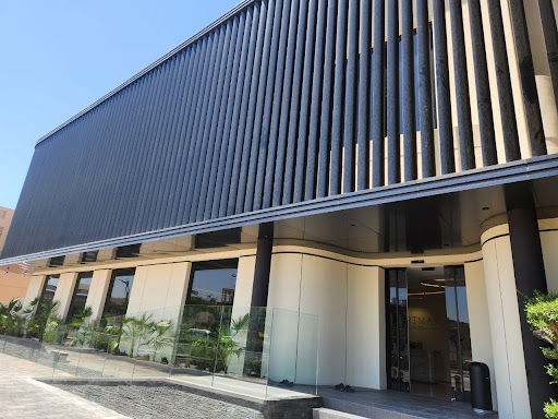 HORTMAN CLINICS 2 L.L.C — HEALTHCARE in Dubai — photo 1