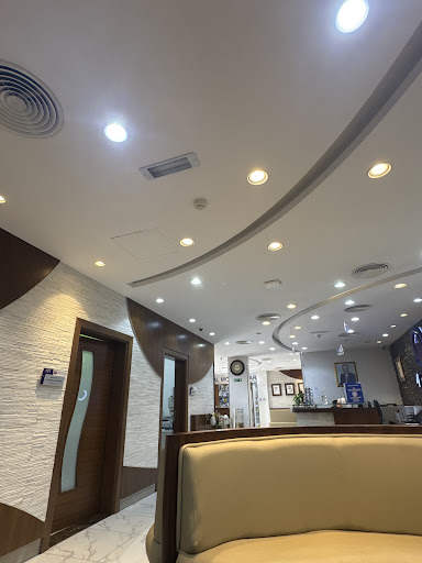 Al Moosa Clinics & Day Surgery Center الموسى لجراحات اليوم الواحد — HEALTHCARE in Dubai — photo 3