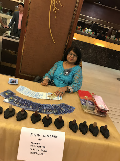 Sangeeta Reiki Healing | Tarot Card Reading In Dubai — HEALTHCARE in Dubai — photo 2
