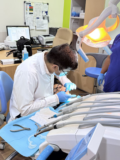 Dr. Raj Kumar — HEALTHCARE in Dubai — photo 1