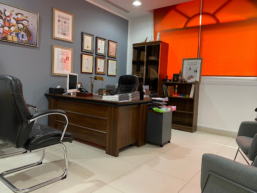 Dr. Arif Khan — HEALTHCARE in Dubai — photo 3
