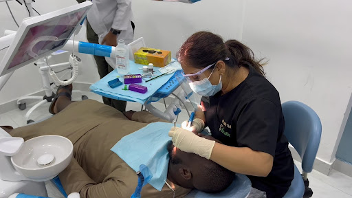 Vitalix Polyclinic | Dental Clinic - Deira — HEALTHCARE in Dubai — photo 1