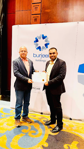 Dr Mayank Vats PULMONOLOGIST AND SLEEP PHYSICIAN — HEALTHCARE in Dubai — photo 3