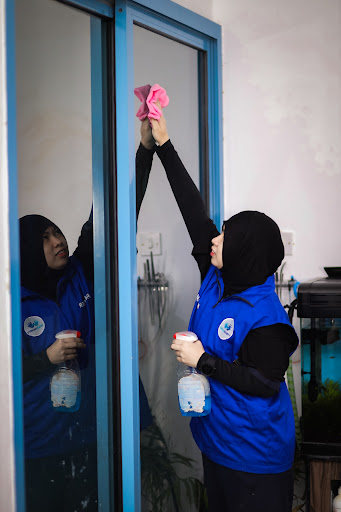 SmileHandyy - Home Cleaning, Deep Cleaning, Packers and Movers, Maid, Maintenance Services Abu Dhabi & Dubai — HOME-SERVICES in Dubai — photo 1