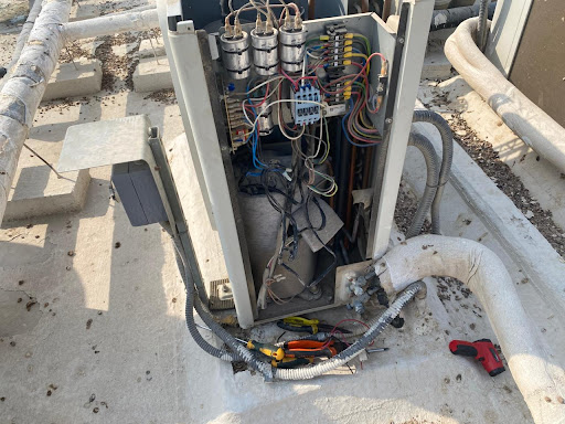 Spotlight AC Repair And Maintenance — HOME-SERVICES in Dubai — photo 3