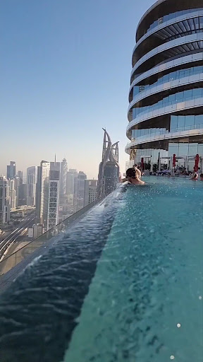 The Infinity Pool • Address Sky View — HOME-SERVICES in Dubai — photo 1